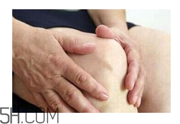 為什么胖子愛得膝關(guān)節(jié)炎？肥胖加重了關(guān)節(jié)面的負(fù)擔(dān)