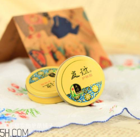 友誼護手霜好用嗎？國貨經(jīng)典復(fù)古懷舊款護手霜