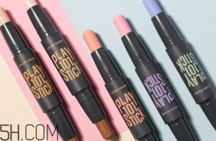 高光筆和修容棒一樣嗎？搭配一起使用效果更佳