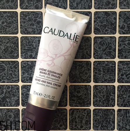 歐緹麗葡萄籽護(hù)手霜好用嗎？適合辦公室用護(hù)手霜