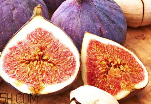 無花果發(fā)酸怎么回事 小心是硫磺熏過的 無花果發(fā)酸怎么回事 小心是硫磺熏過的