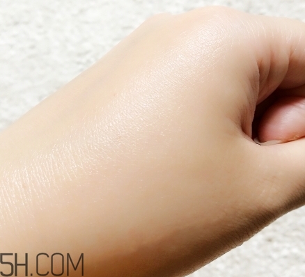 自然堂凝時(shí)鮮顏系列多少錢？來(lái)看看這個(gè)系列的產(chǎn)品