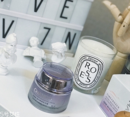 自然堂凝時鮮顏系列怎么樣 好肌膚睡出來 自然堂凝時鮮顏系列怎么樣 好肌膚睡出來