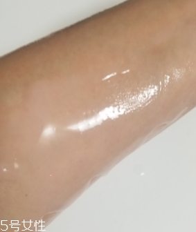 自然堂凝時鮮顏系列怎么樣 好肌膚睡出來 自然堂凝時鮮顏系列怎么樣 好肌膚睡出來