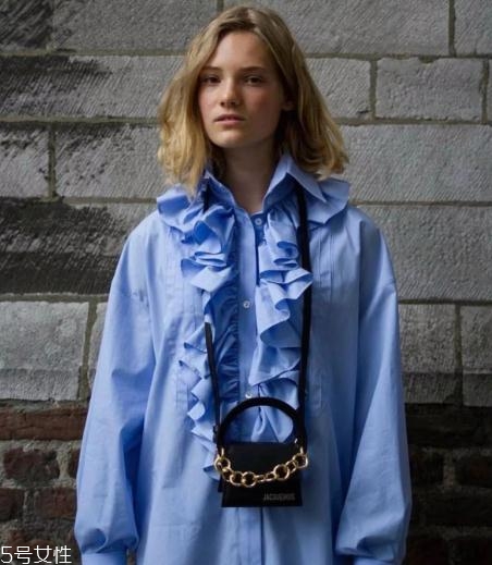 jacquemus包包在哪買(mǎi)？一款自帶有趣靈魂的包包