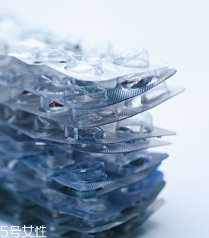 媽富隆要吃多久？短效避孕藥服用時(shí)間