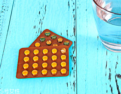 乙型流感會嘔吐嗎？嘔吐跟乙型流感有關(guān)嗎？