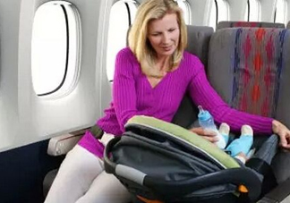 寶寶做飛機(jī)要注意些什么？寶寶旅游行李清單