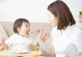 一歲以內(nèi)的寶寶不能吃什么？醬油等常見(jiàn)食物不能吃