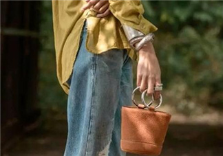 simon miller水桶包尺寸多大？時尚達(dá)人都愛的斷貨王