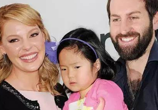 為什么老外愛收養(yǎng)中國的小孩？中國棄嬰多