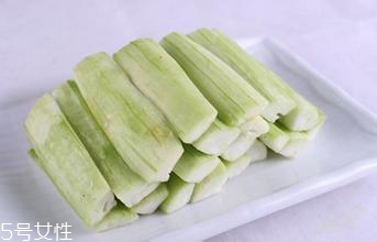 絲瓜老了還能吃嗎？軟的絲瓜口感會比較鮮甜