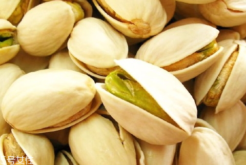 鹽焗開心果跟原味區(qū)別 原味開心果更健康 鹽焗開心果跟原味區(qū)別 原味開心果更健康