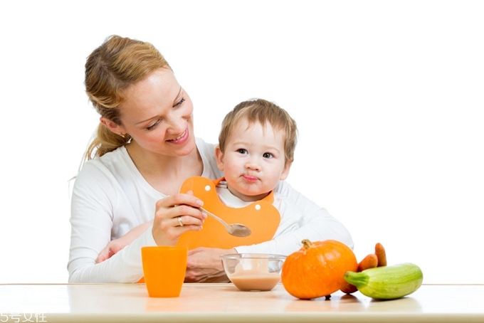 怎樣給嬰幼兒補(bǔ)鋅比較好？補(bǔ)鋅的正確方法