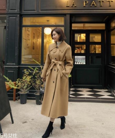 卡其色大衣配什么鞋子？各種混搭才夠味