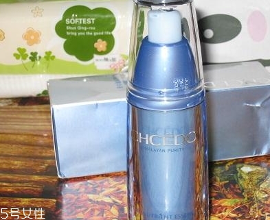 自然堂雪域精粹精華液多少錢？改善肌膚的五大問題