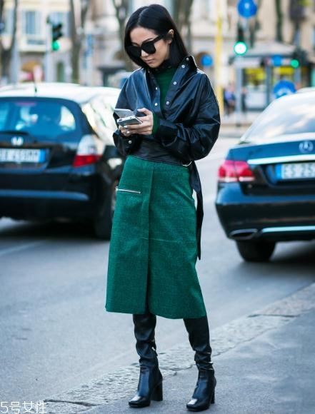 過膝長靴怎么搭配好看？這樣穿時尚又保暖