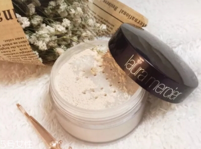 2018定妝粉哪個牌子好？10款網紅定妝粉讓妝效更持久