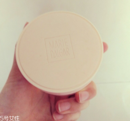 秋冬干皮救星好用的國產(chǎn)粉底推薦 水潤持久素顏神器 秋冬干皮救星好用的國產(chǎn)粉底推薦 水潤持久素顏神器