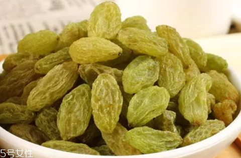 葡萄干生蟲了還能吃嗎 生蟲的葡萄干更天然 葡萄干生蟲了還能吃嗎 生蟲的葡萄干更天然