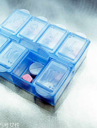 媽富隆忘記吃一次怎么樣吃？漏服避孕藥如何補救