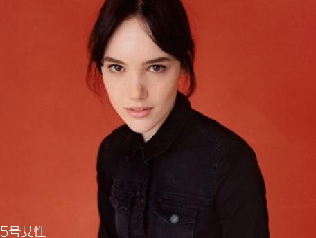 眼瞼下垂怎么自己糾正？平常沒事多做這幾件事