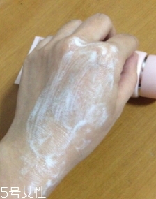 自然堂洗面奶哪款好用？根據(jù)需求膚質(zhì)購買