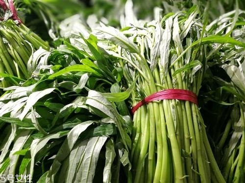 如何洗凈空心菜上殘留農(nóng)藥？四大清洗方法