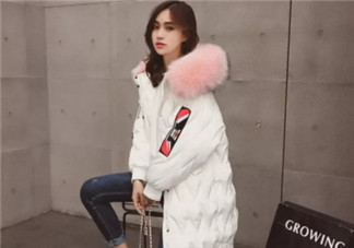 過膝棉服怎么搭配 來自不同的靈感