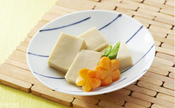 不吃晚餐減肥效果好不好？素食減肥的誤區(qū)