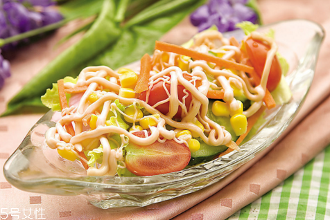 不吃晚餐減肥效果好不好？素食減肥的誤區(qū)