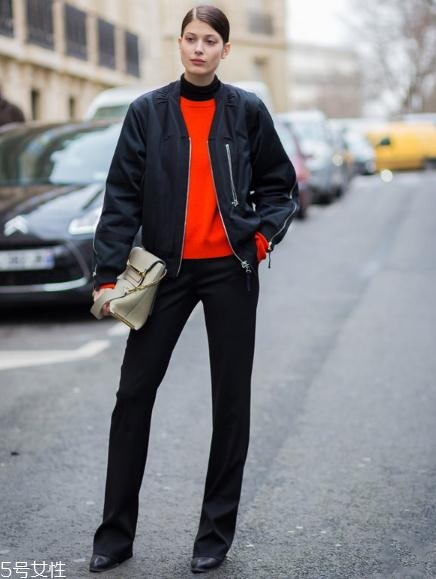 飛行員夾克配什么褲子？四種搭配個性十足