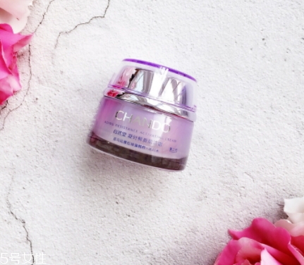 自然堂面霜哪款好用？從不同系列適合的膚質(zhì)介紹