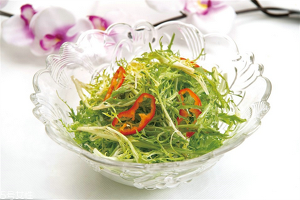 苦菊涼拌用開水焯水嗎？苦菊涼拌才好吃