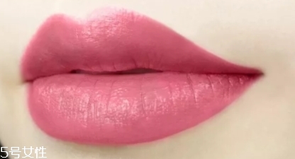 自然堂嘀嗒唇膏筆怎么用？教你按壓方法