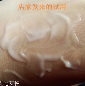 自然堂乳液怎么打開？按壓不出來不要著急