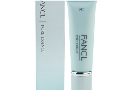 縮小毛孔用什么護膚品？面部的保養(yǎng)很重要