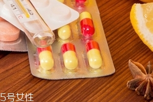 葉酸怎么免費(fèi)領(lǐng)?。可鐓^(qū)免費(fèi)領(lǐng)取葉酸