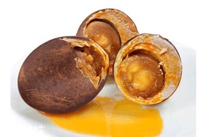 烤鴨蛋和咸鴨蛋的區(qū)別 美味讓你吃不停 烤鴨蛋和咸鴨蛋的區(qū)別 美味讓你吃不停