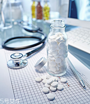 葉酸晚上吃可以嗎？葉酸早晨服用最好