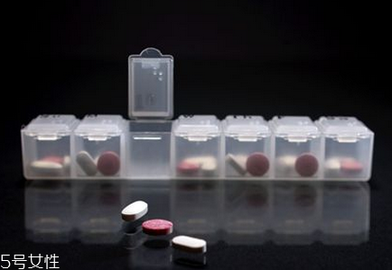 葉酸吃多了有副作用嗎？葉酸的副作用如何避免