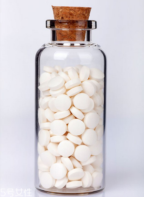 葉酸過期了還能吃嗎？過期葉酸不能吃