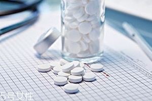 葉酸和鈣片可以同時(shí)吃嗎？葉酸和鈣片同吃無(wú)害