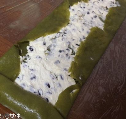 抹茶毛巾卷做法 ins上的網(wǎng)紅毛巾卷原來這么簡單 抹茶毛巾卷做法 ins上的網(wǎng)紅毛巾卷原來這么簡單