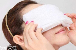 孕婦臉浮腫怎么消除？科學喝水是關鍵