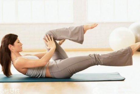 剖腹產(chǎn)后多久做瑜伽？6個(gè)月后可行