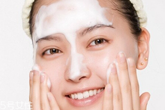 鼻子毛孔粗大發(fā)紅怎么辦？毛孔粗大的解決方法