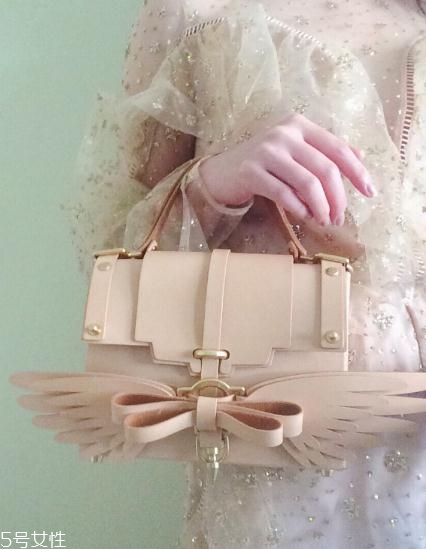 niels peeraer包包貴嗎？夢幻神秘的驚艷之作