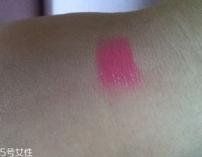 自然堂卸妝水好用嗎？從價(jià)格和效果說起