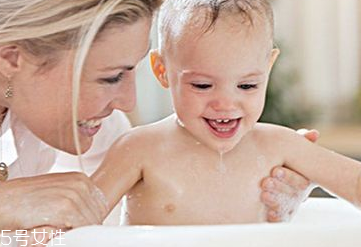 濕疹怎么治才管用？內(nèi)外同治是關(guān)鍵